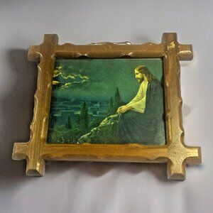 Vintage Portrait Of Jesus On Mt. Olive In Criss Cross solid Wooden Frame 9” X 8”